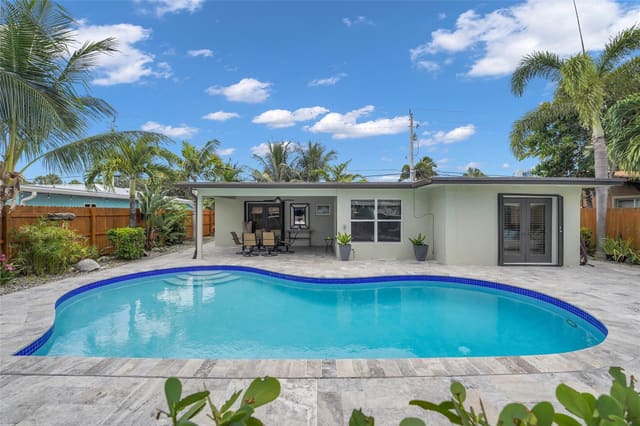 2277 SE 15 Street, Pompano Beach, FL 33062