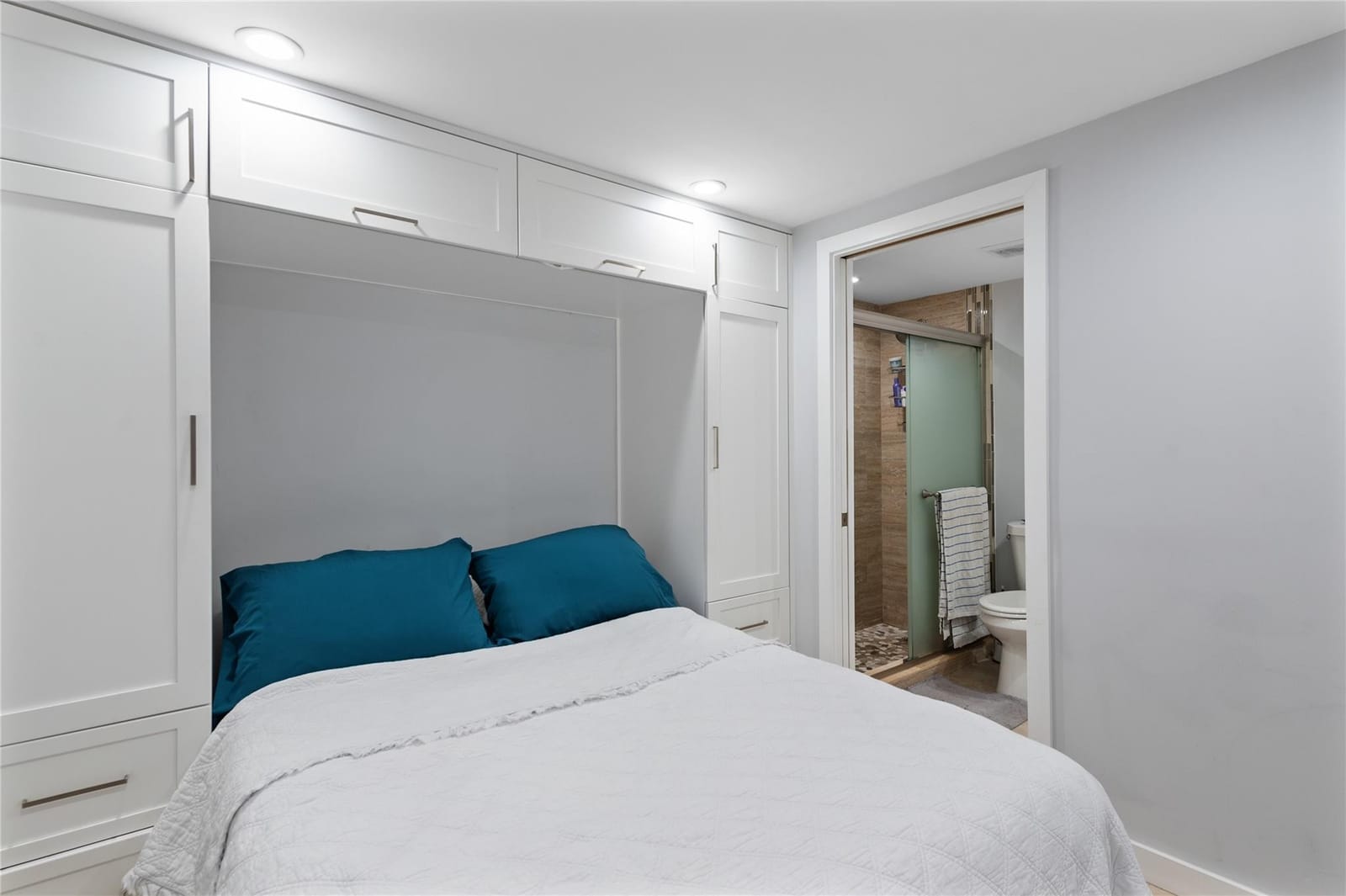 3800 Galt Ocean Drive 202 — photo 7