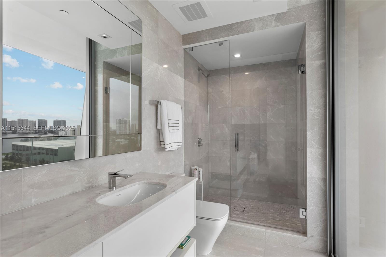 18501 Collins Avenue 1003, Sunny Isles Beach, FL 33160 photo 26