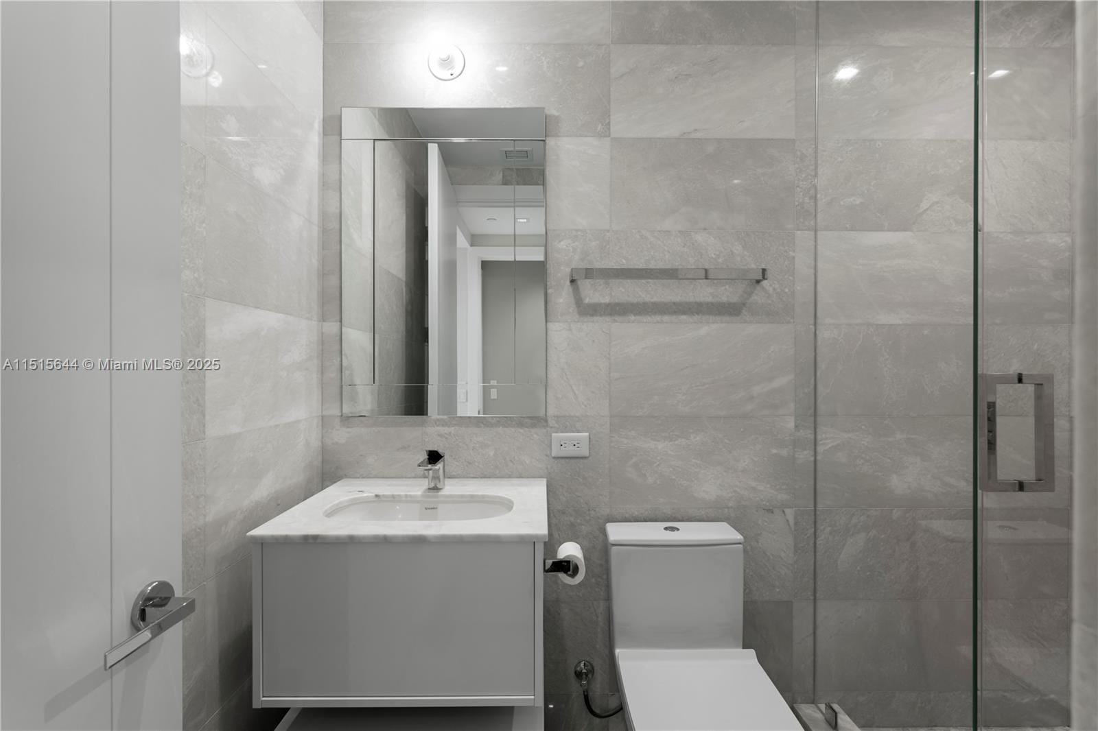 18501 Collins Avenue 1003, Sunny Isles Beach, FL 33160 photo 28
