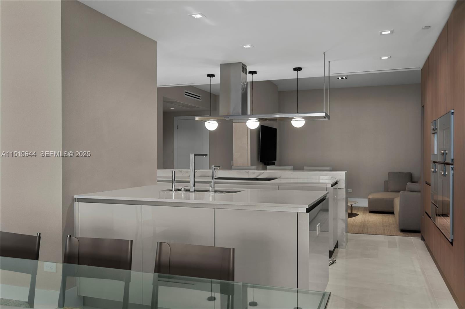 18501 Collins Avenue 1003, Sunny Isles Beach, FL 33160 photo 7