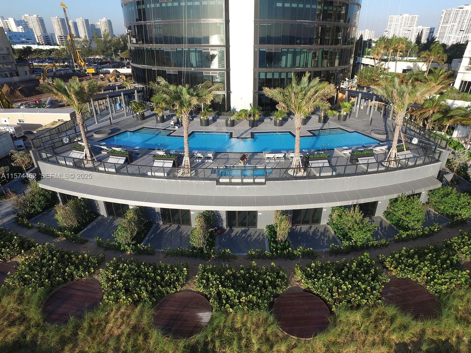 18555 Collins Avenue 801, Sunny Isles Beach, FL 33160 photo 29