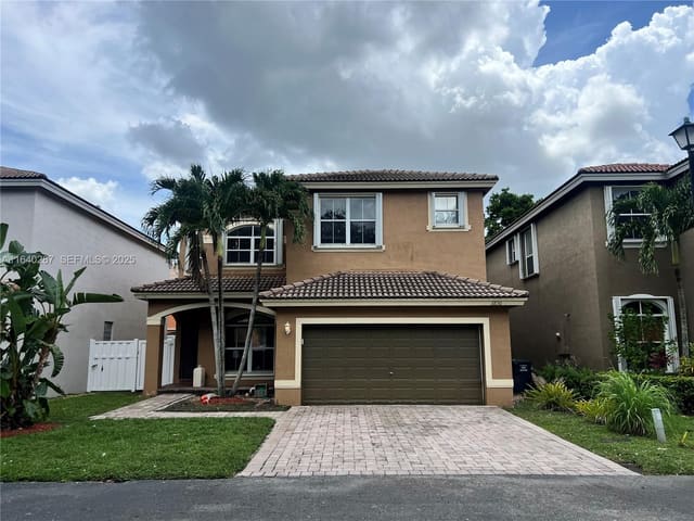 3830 SW 48th Court, Fort Lauderdale, FL 33312