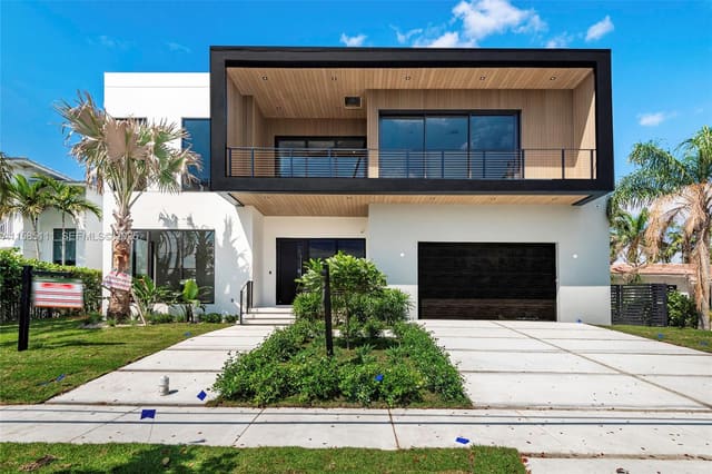 13080 N Bayshore Drive, sold in Coronado Harbor, North Miami, FL