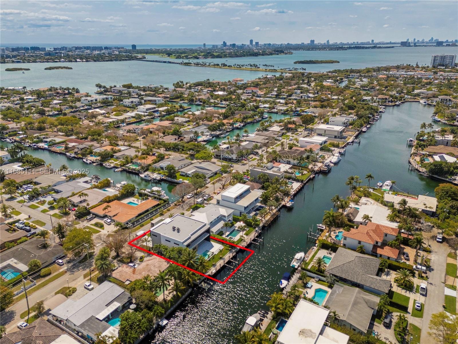 13080 N Bayshore Drive, North Miami, FL 33181 photo 3