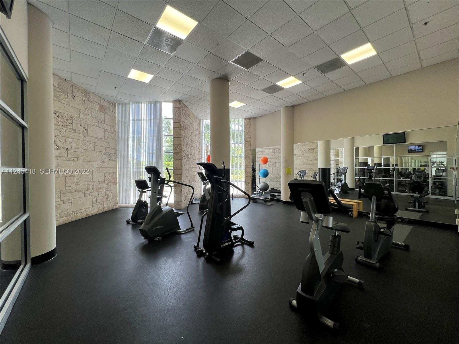 5161 Collins Avenue 309, Miami Beach, FL 33140 photo 22