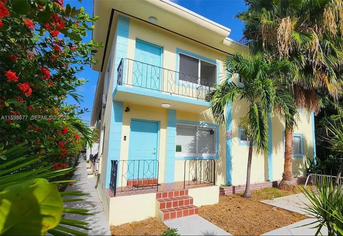 1135 Euclid Avenue 104, Miami Beach, FL 33139