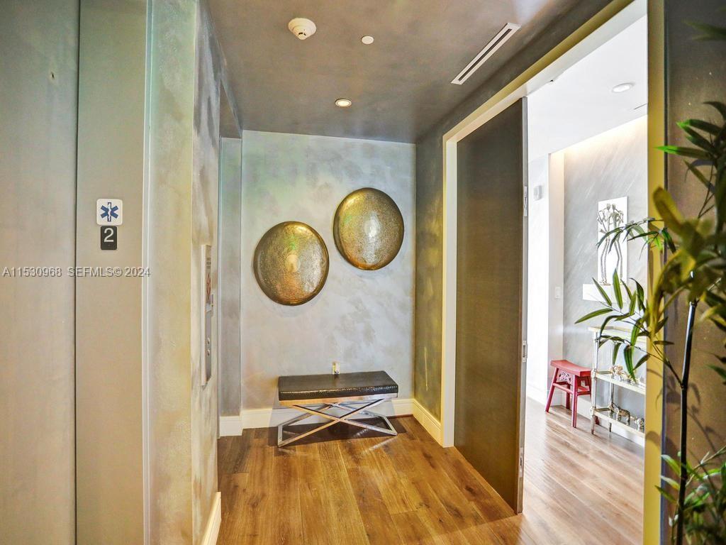 3250 NE 188th Street 207 — photo 11