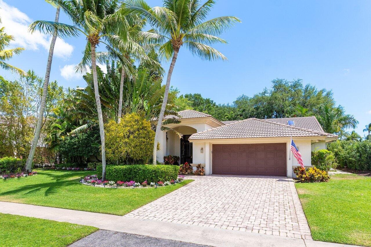 4590 Live Oak Boulevard, Delray Beach, FL 33445 photo 2