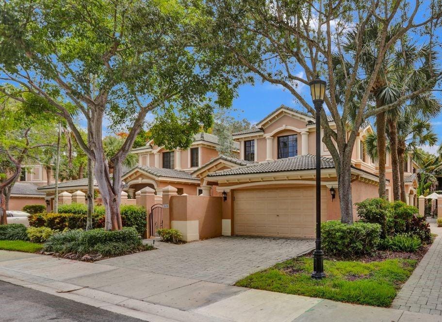 2678 Center Court Drive 2678, Weston, FL 33332 photo 12