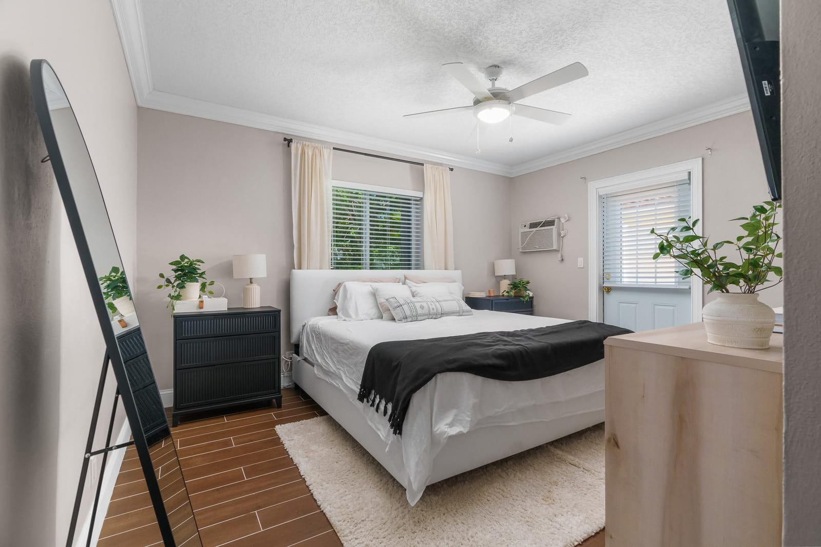 719 NE 20th Avenue, Fort Lauderdale, FL 33304 photo 7