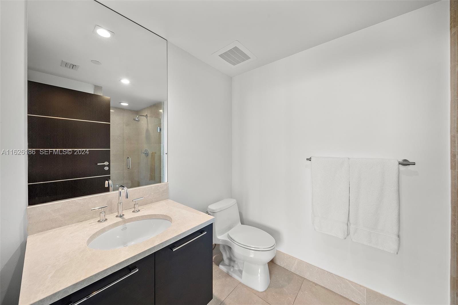 17001 Collins Avenue 804, Sunny Isles Beach, FL 33160 photo 25