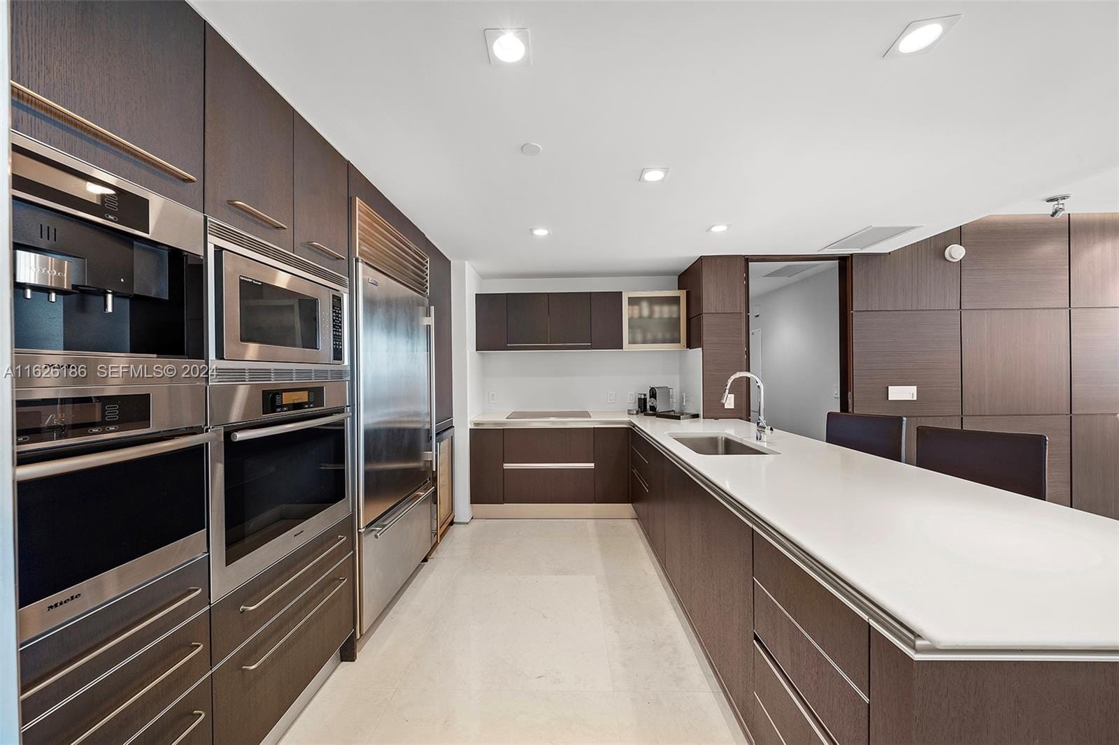17001 Collins Avenue 804, Sunny Isles Beach, FL 33160 photo 7