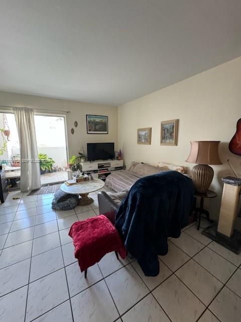 2000 Biarritz Drive 404, Miami Beach, FL 33141, Miami Beach