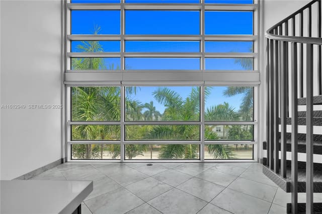 421 Meridian Avenue 16, sold in Meridian, Miami Beach, FL