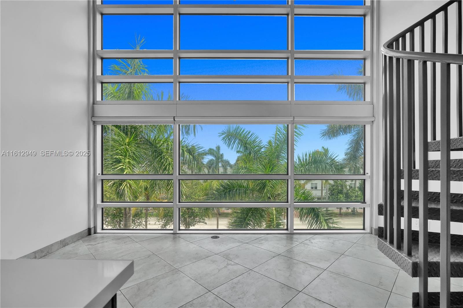 421 Meridian Avenue 16, Miami Beach, FL 33139 photo 1