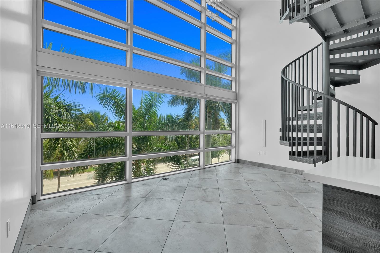 421 Meridian Avenue 16, Miami Beach, FL 33139 photo 2