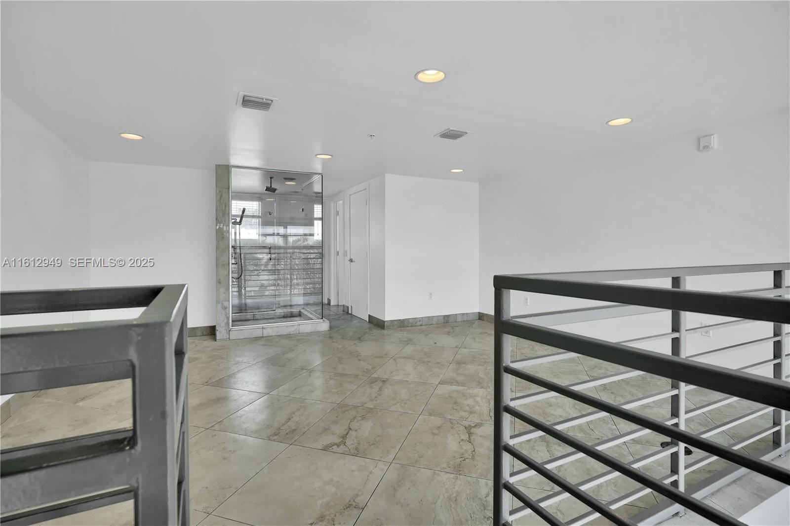 421 Meridian Avenue 16, Miami Beach, FL 33139 photo 13