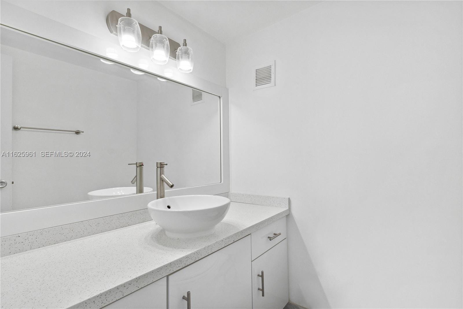 1200 West Avenue 515, Miami Beach, FL 33139 photo 13