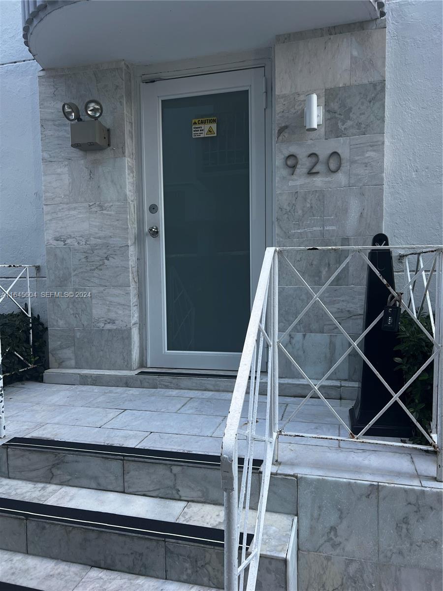 920 Jefferson Avenue 3, Miami Beach, FL 33139, Miami Beach