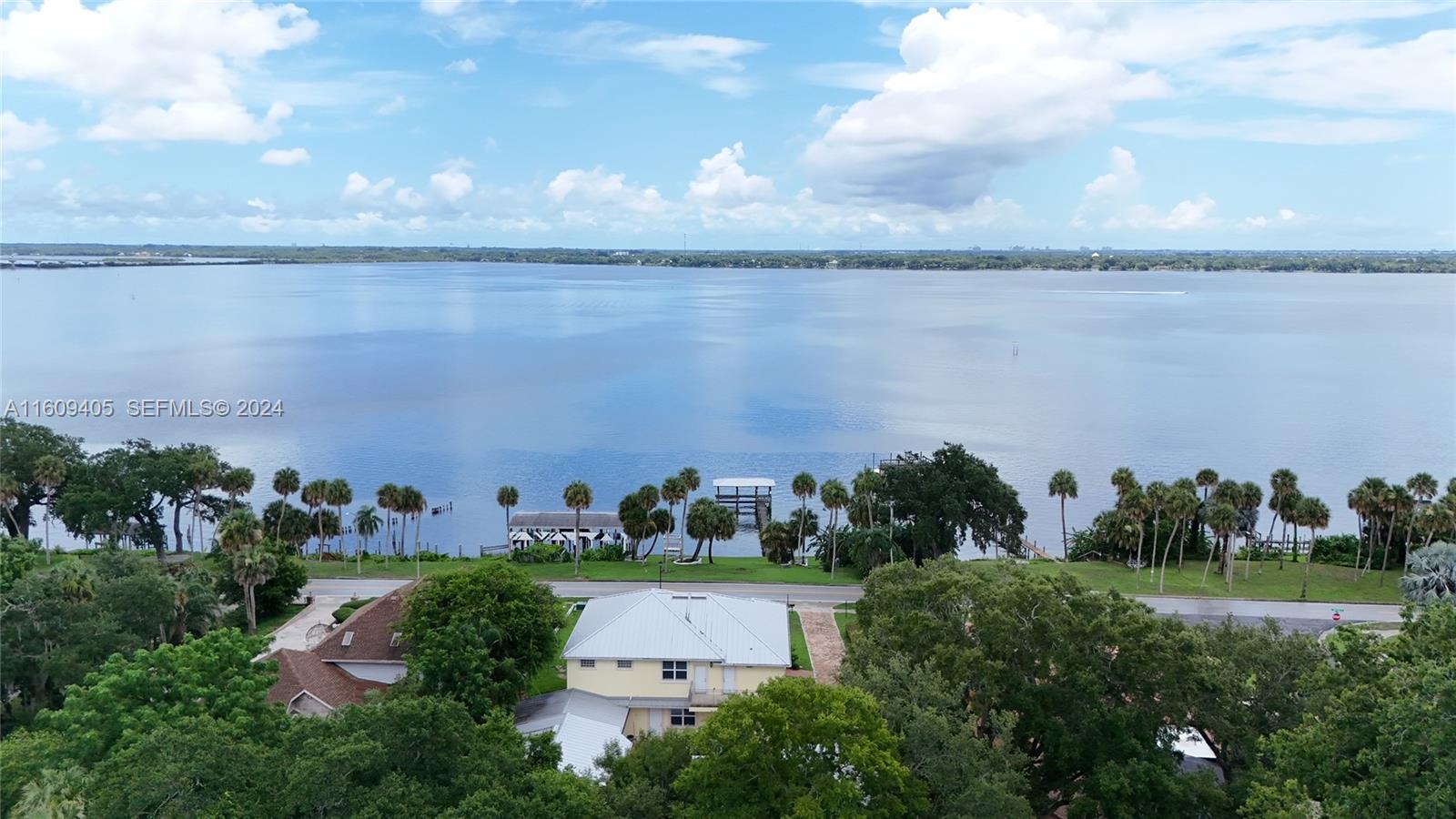 1613 N Indian River Drive, Cocoa, FL 32922 photo 15