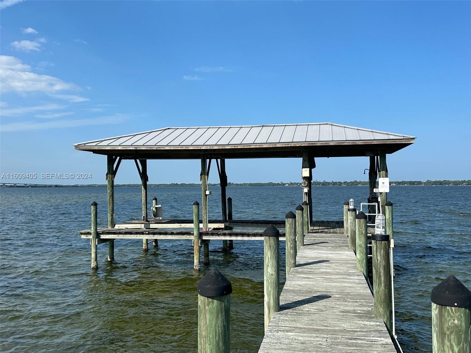 1613 N Indian River Drive, Cocoa, FL 32922 photo 19