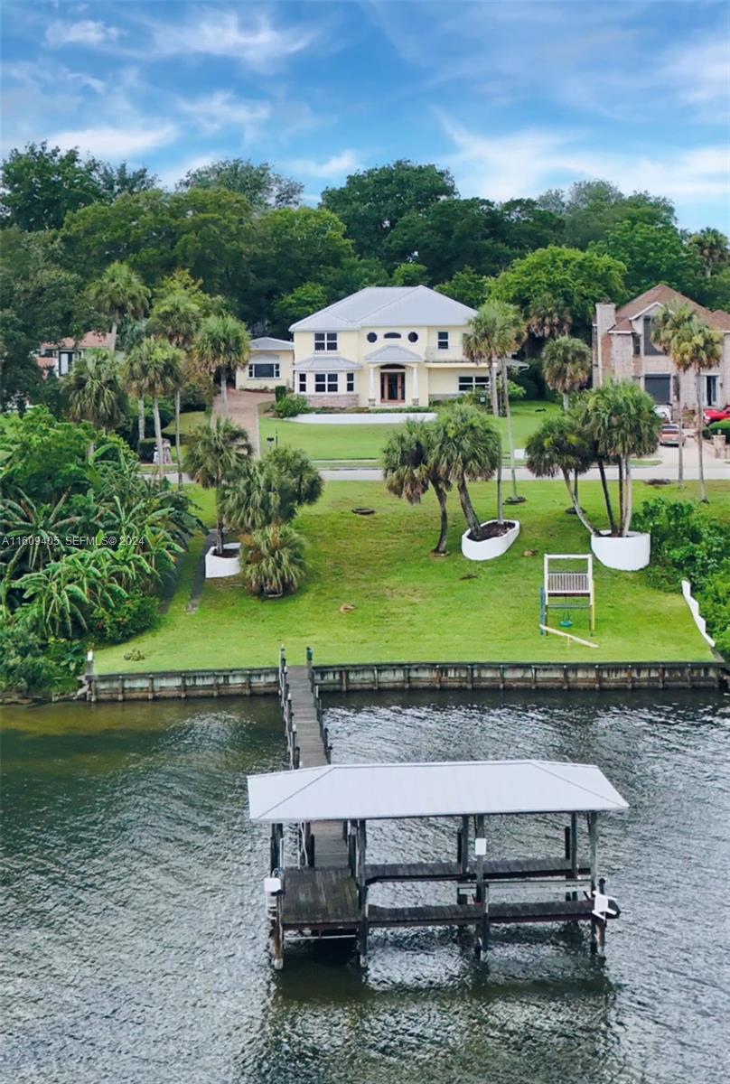 1613 N Indian River Drive — photo 10