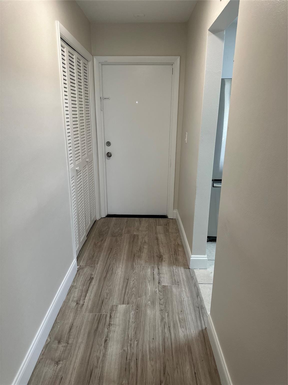 941 Crystal Lake Drive 201, Deerfield Beach, FL 33064