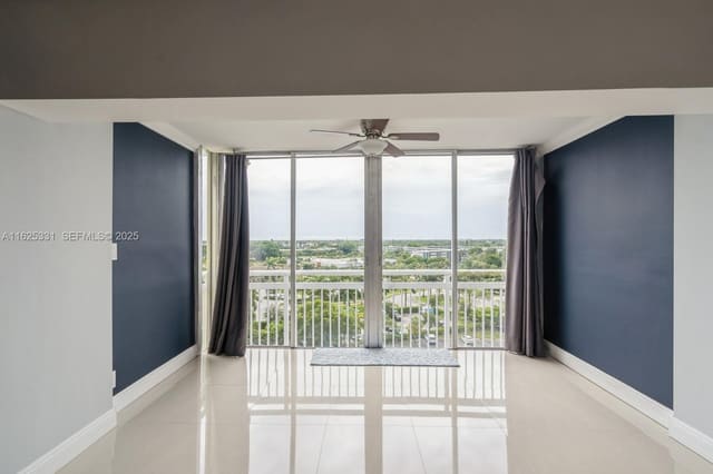 4400 Hillcrest Drive 916B, Hollywood, FL 33021