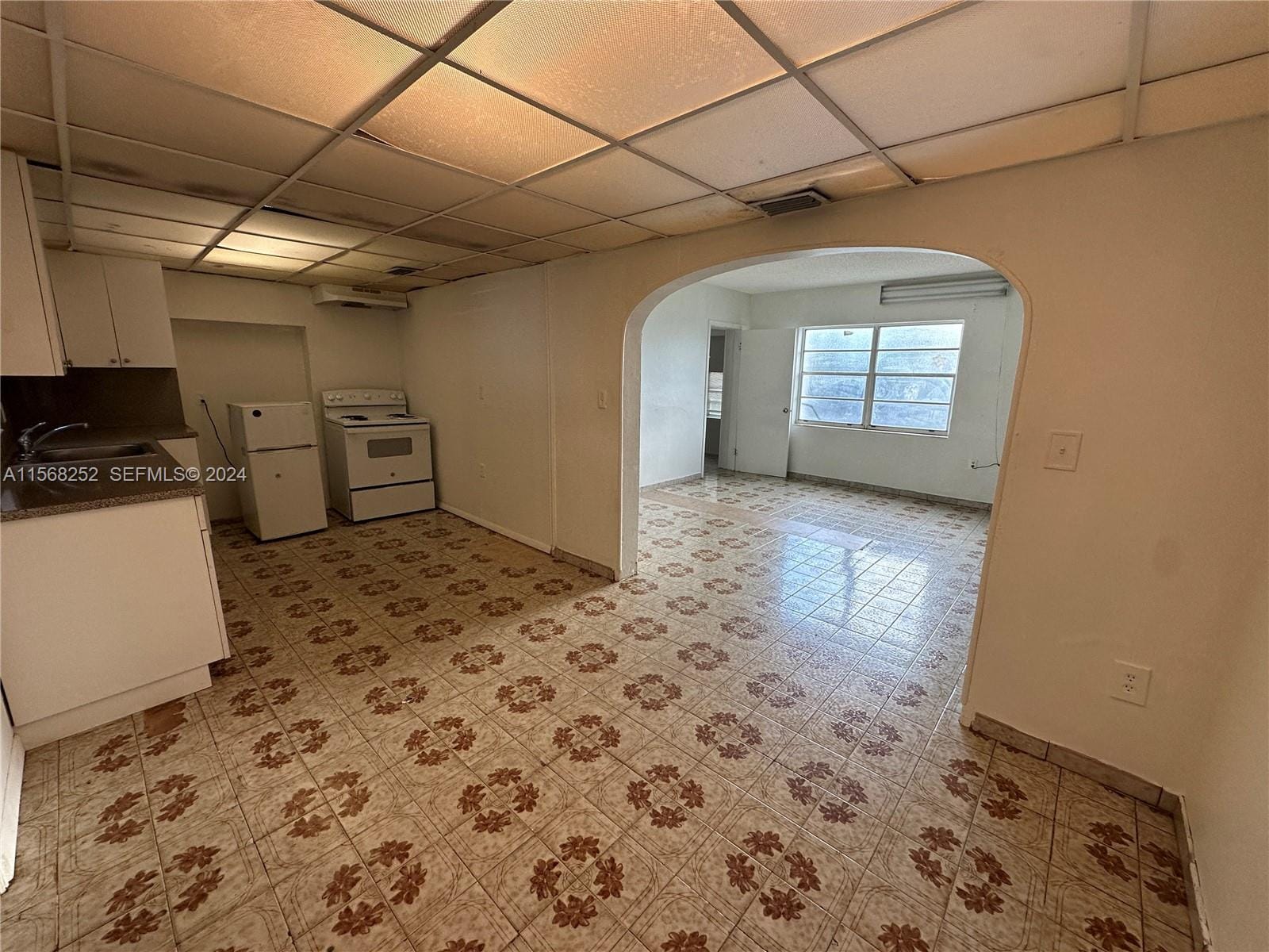 810 NW 17th Court, Miami, FL 33125 photo 19