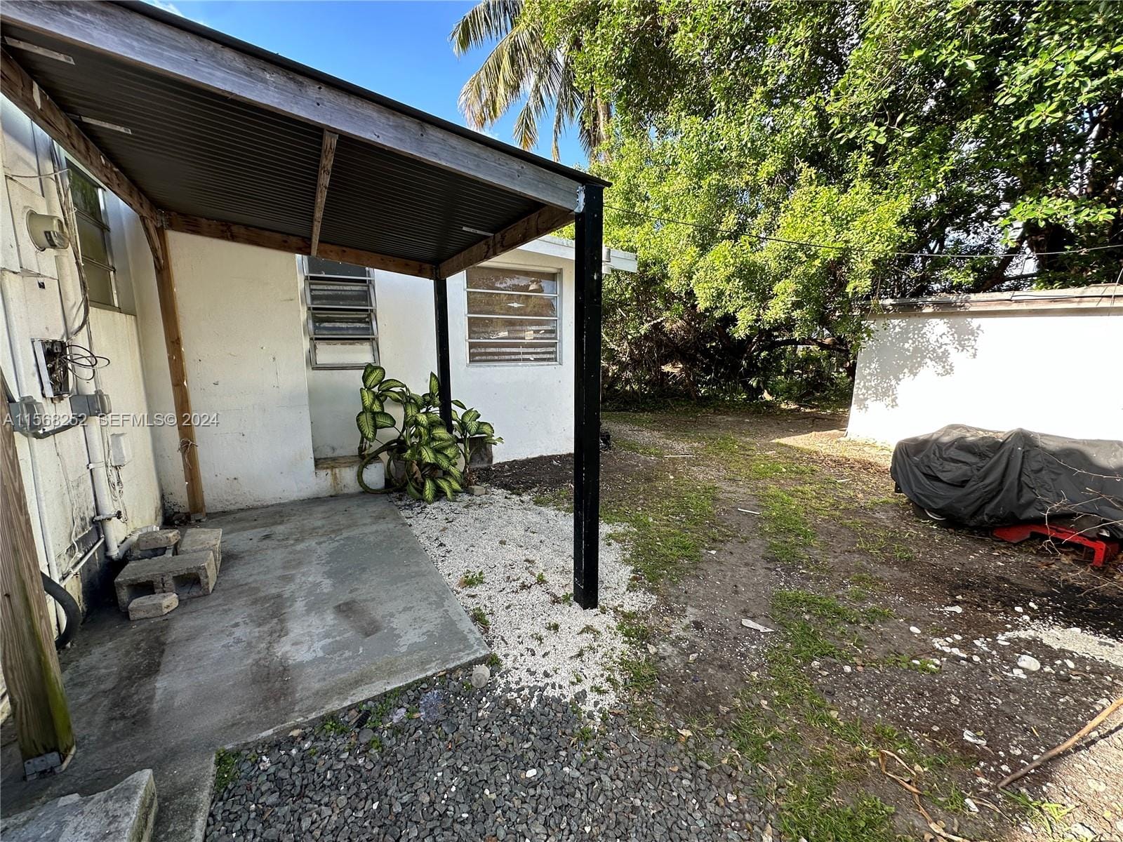 810 NW 17th Court, Miami, FL 33125 photo 8