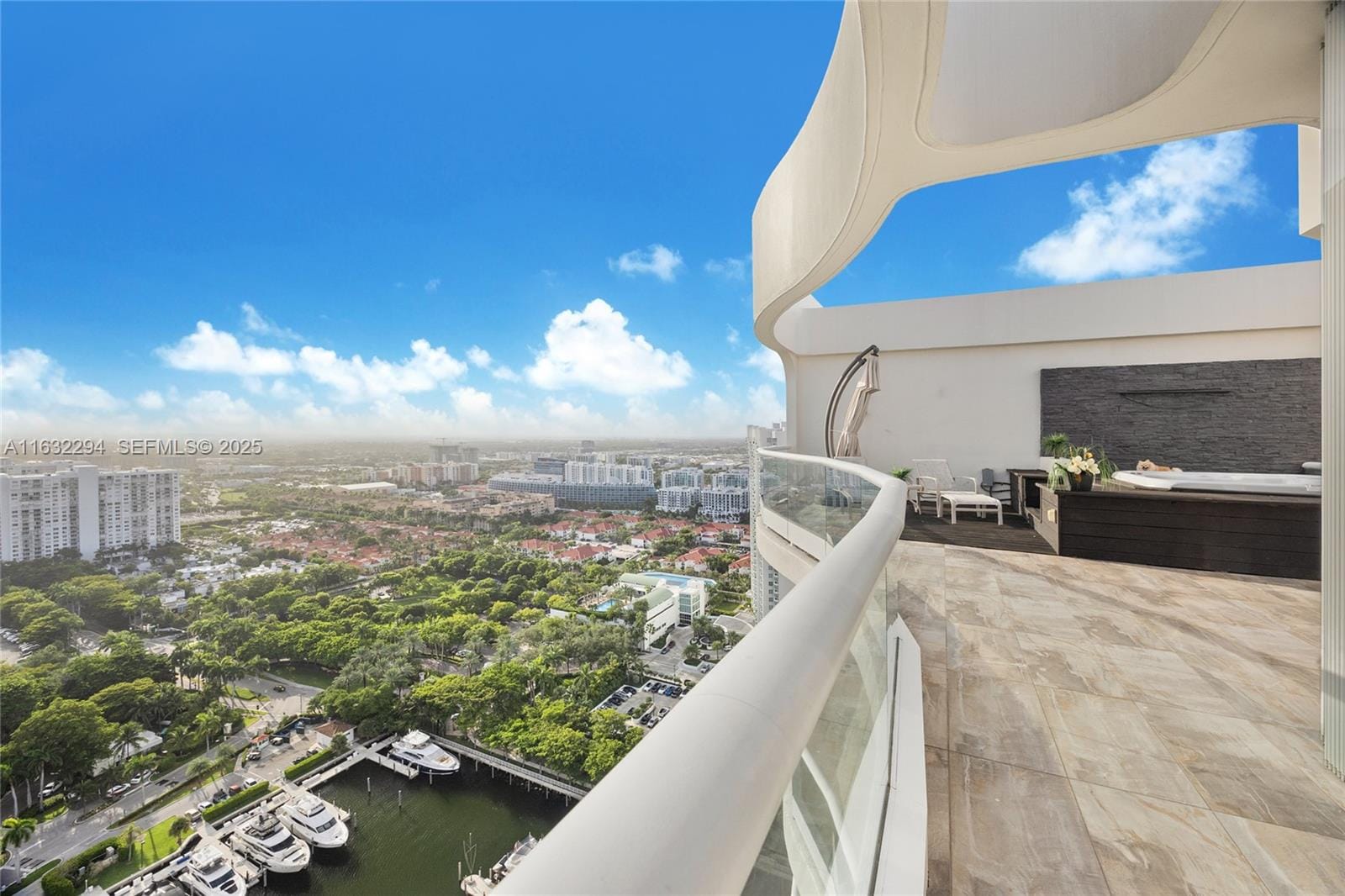7000 Island Boulevard PH-08, Aventura, FL 33160 photo 6