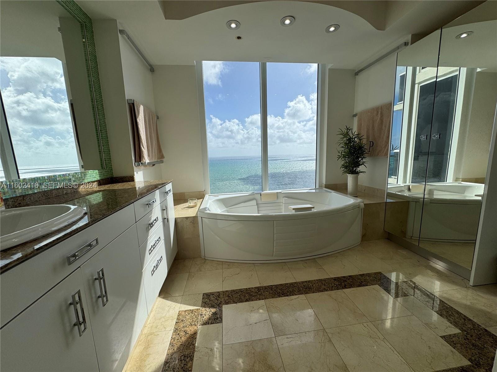 19111 Collins Avenue 2904, Sunny Isles Beach, FL 33160 photo 18