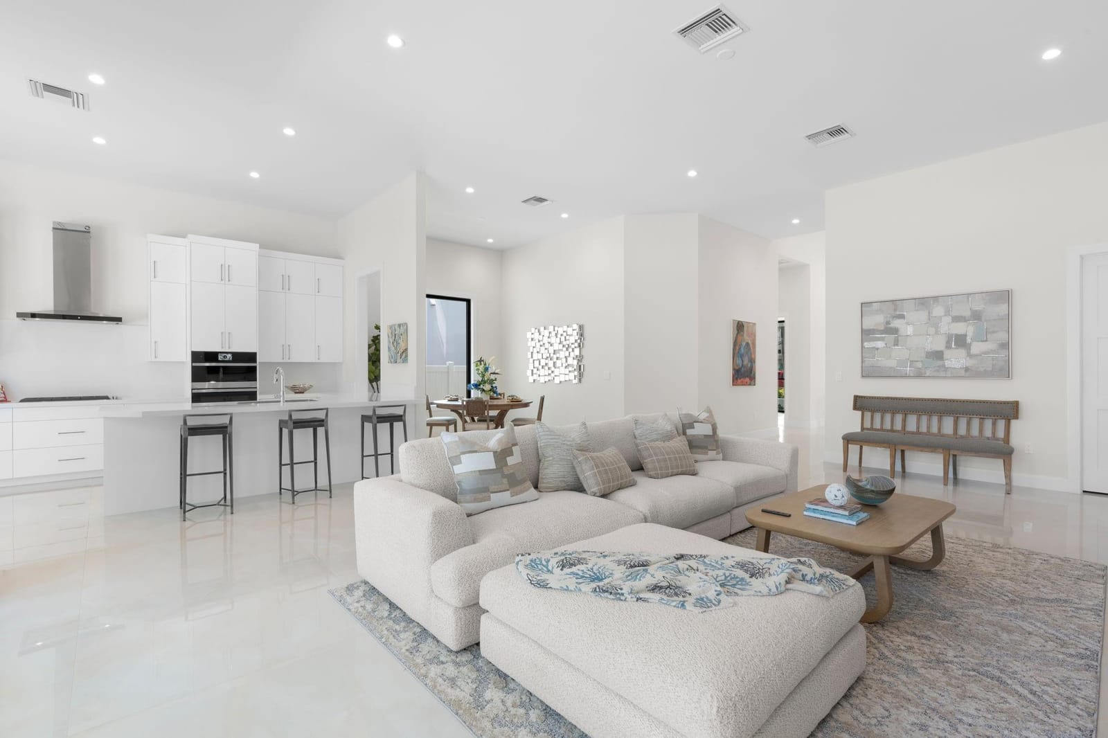 516 NE 9th Avenue, Fort Lauderdale, FL 33301 photo 9