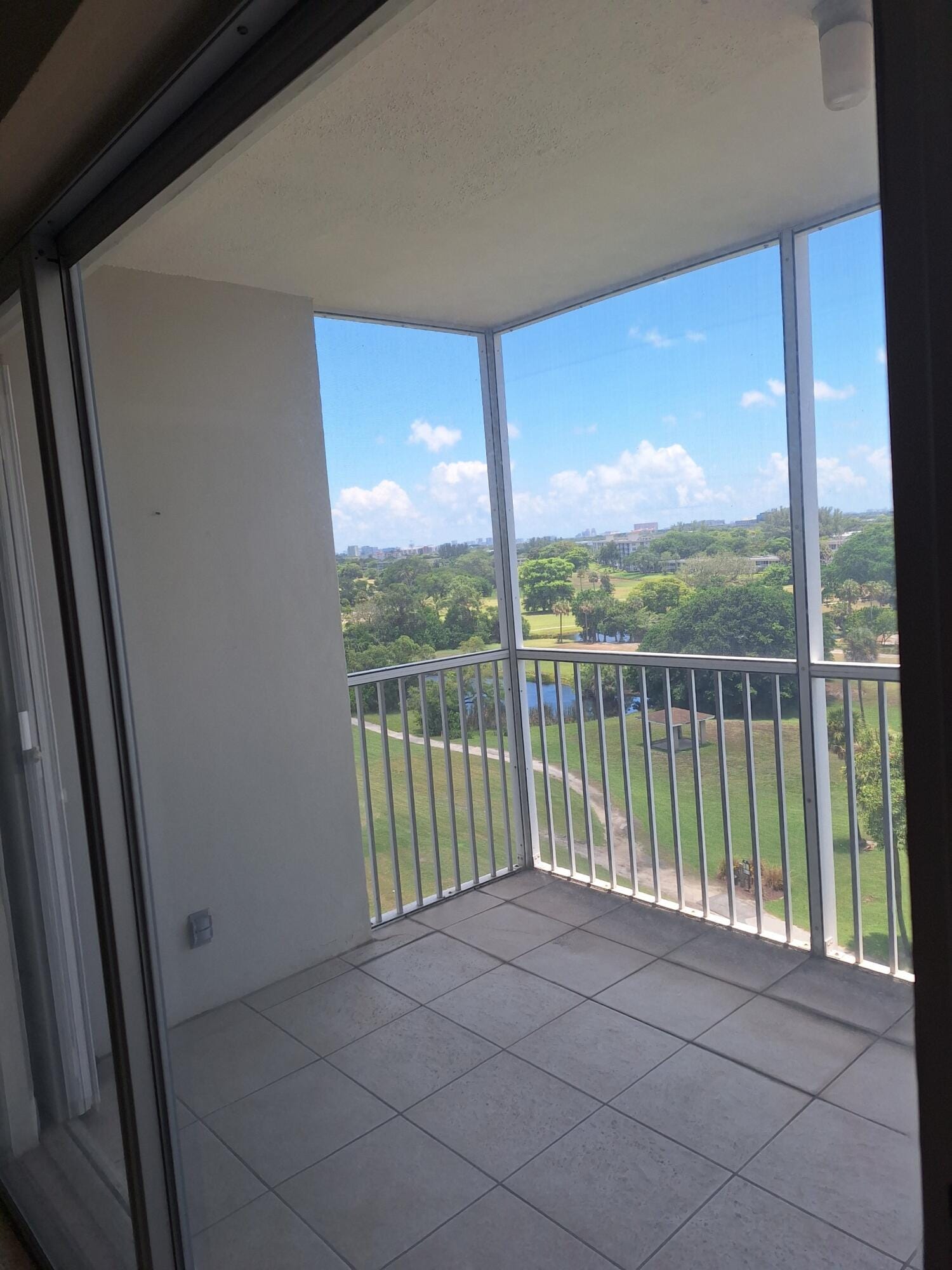 3050 N Palm Aire Drive 802, Pompano Beach, FL 33069 photo 19