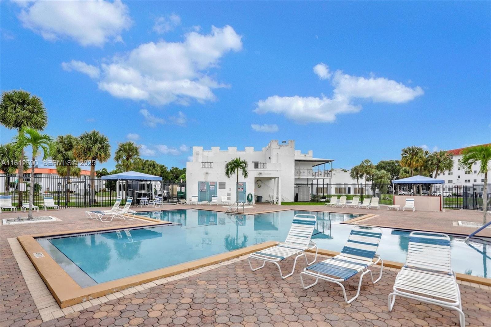 2271 NW 47th Terrace 202, Lauderhill, FL 33313