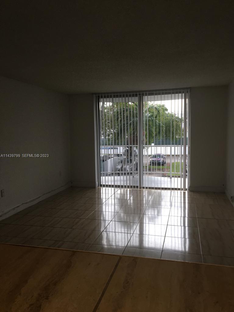 498 NW 165th St Road D205, Miami, FL 33169, Miami