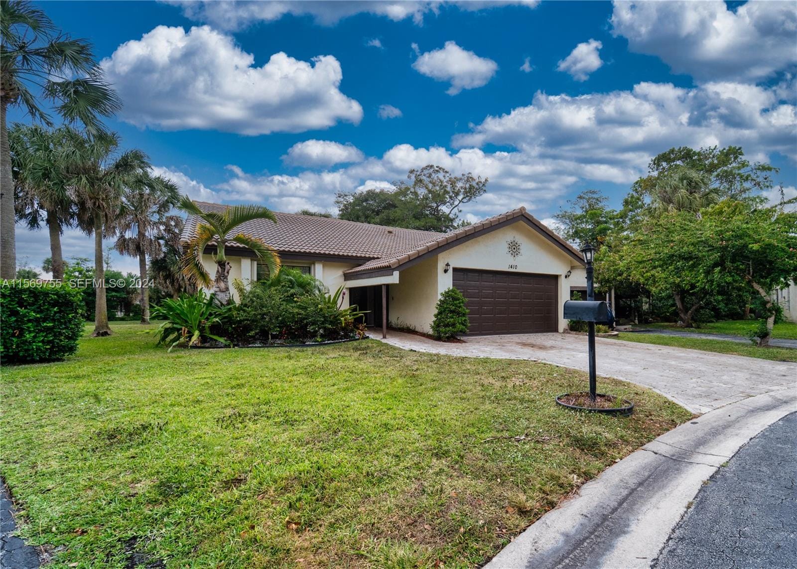 1410 Riverwood Lane, Coral Springs, FL 33071