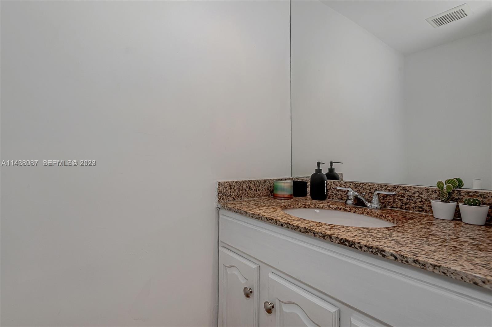 555 NE 15th Street 32E, Miami, FL 33132 photo 19