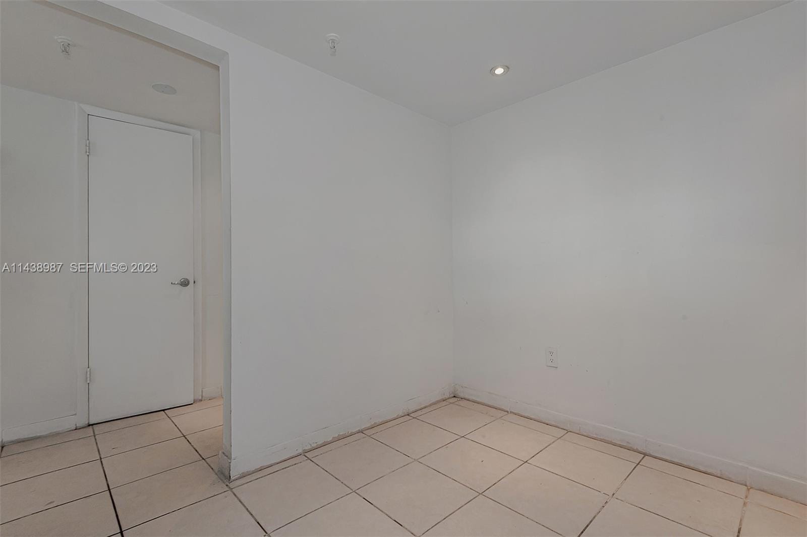 555 NE 15th Street 32E, Miami, FL 33132 photo 20