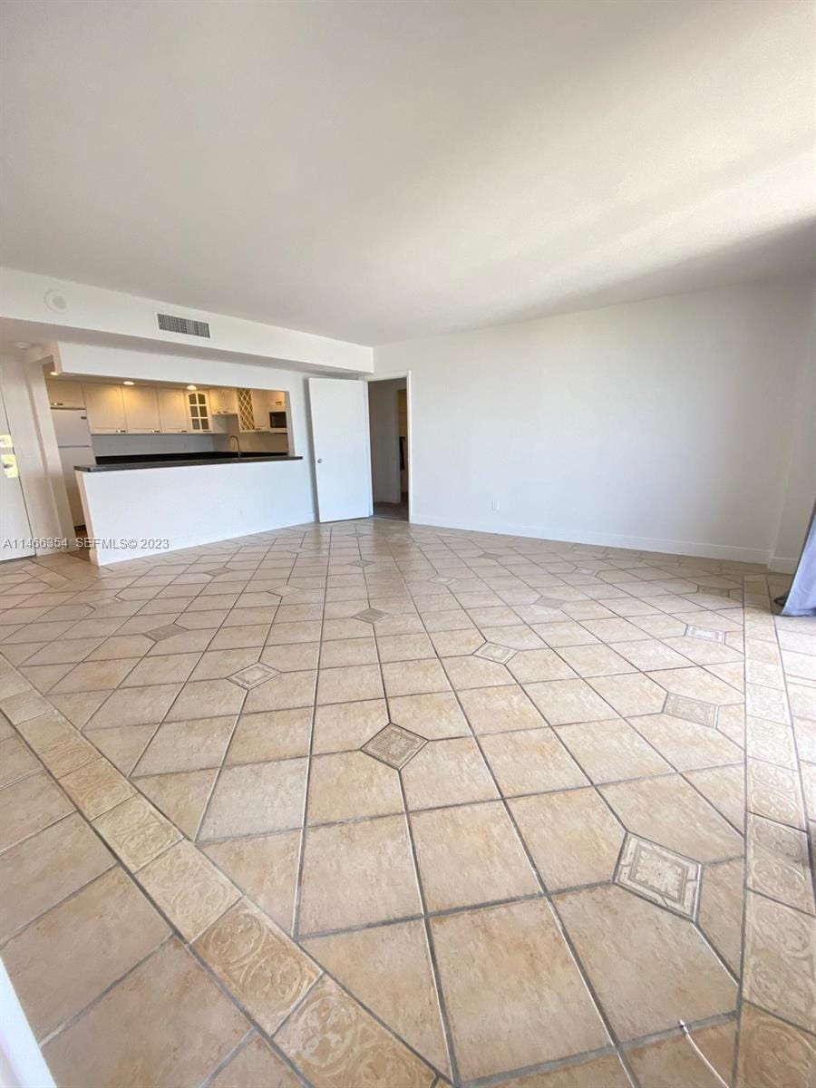 13499 Biscayne Boulevard 1505, North Miami, FL 33181 photo 19