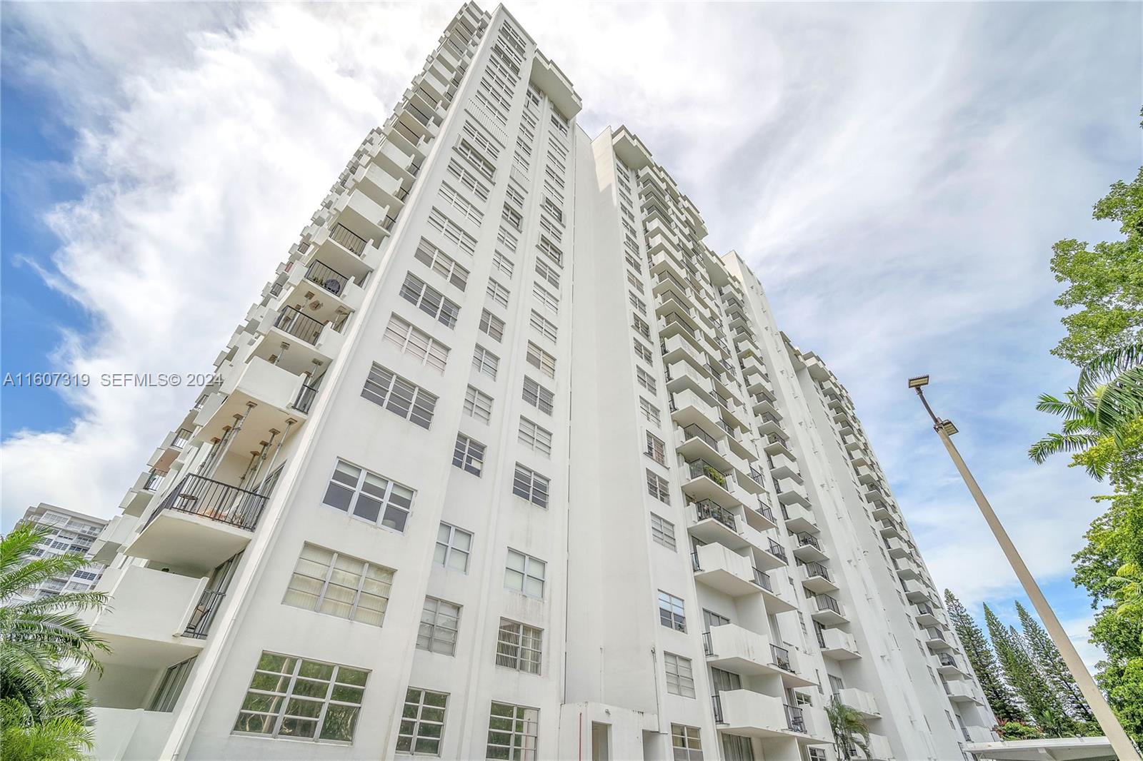 2780 NE 183rd Street 1601, Aventura, FL 33160, Aventura