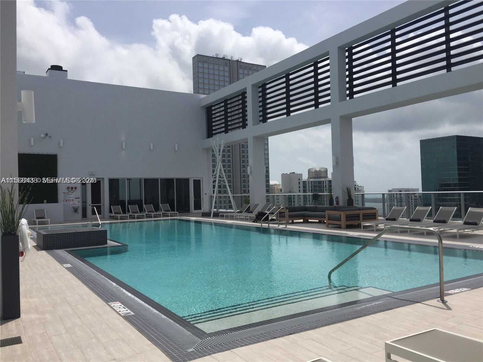 151 SE 1st Street 1505, Miami, FL 33131 photo 18