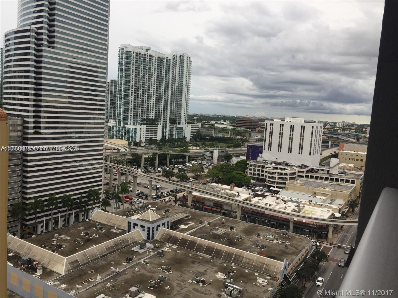 151 SE 1st Street 1505, Miami, FL 33131 photo 8
