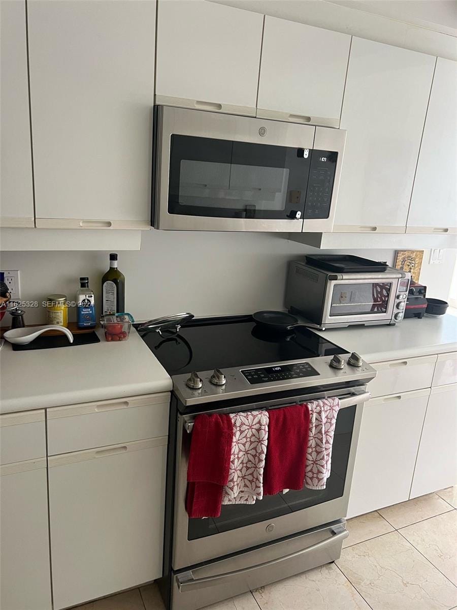 2000 Island Boulevard 405, Aventura, FL 33160 photo 11