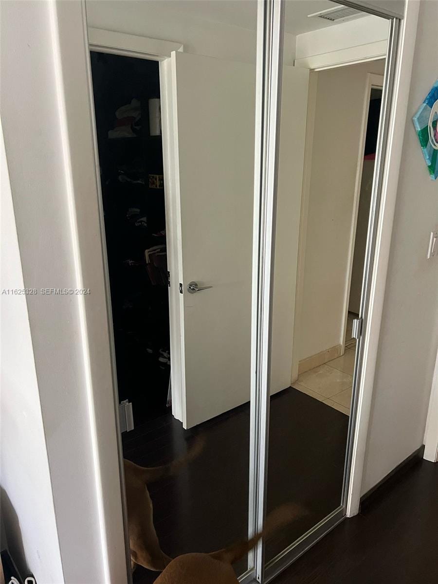 2000 Island Boulevard 405, Aventura, FL 33160 photo 3