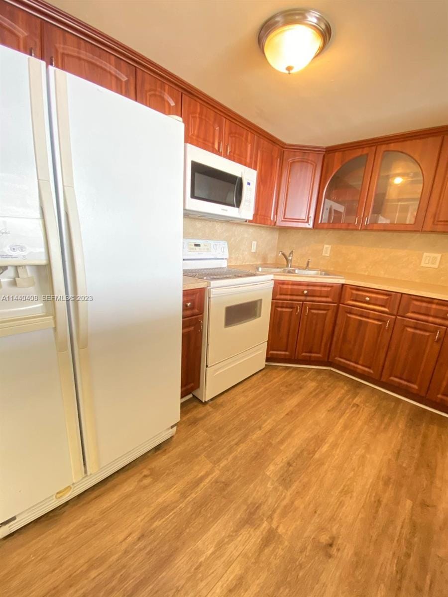 13499 Biscayne Boulevard 1408, North Miami, FL 33181 photo 15