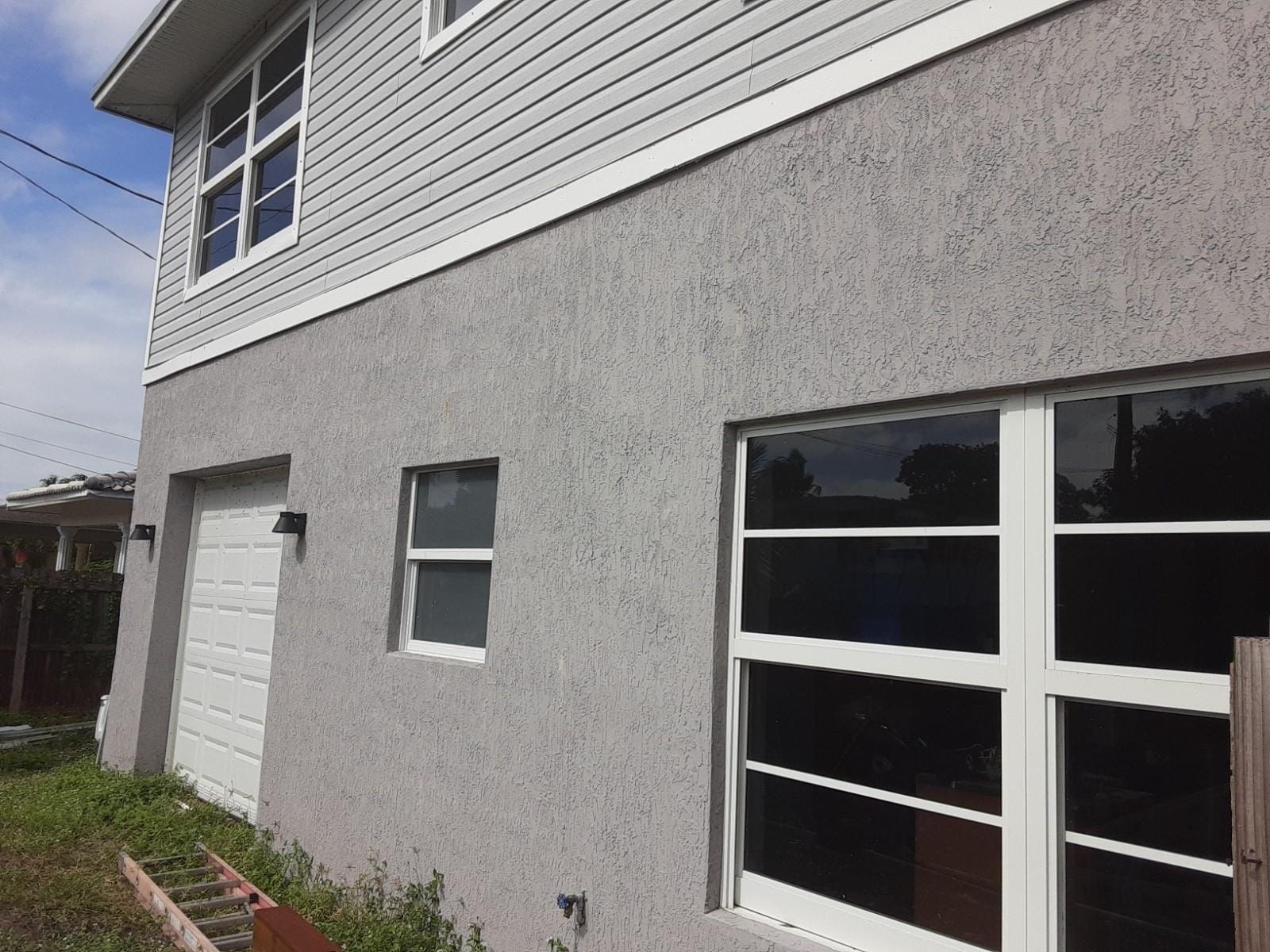 799 NE 34th Court — photo 2