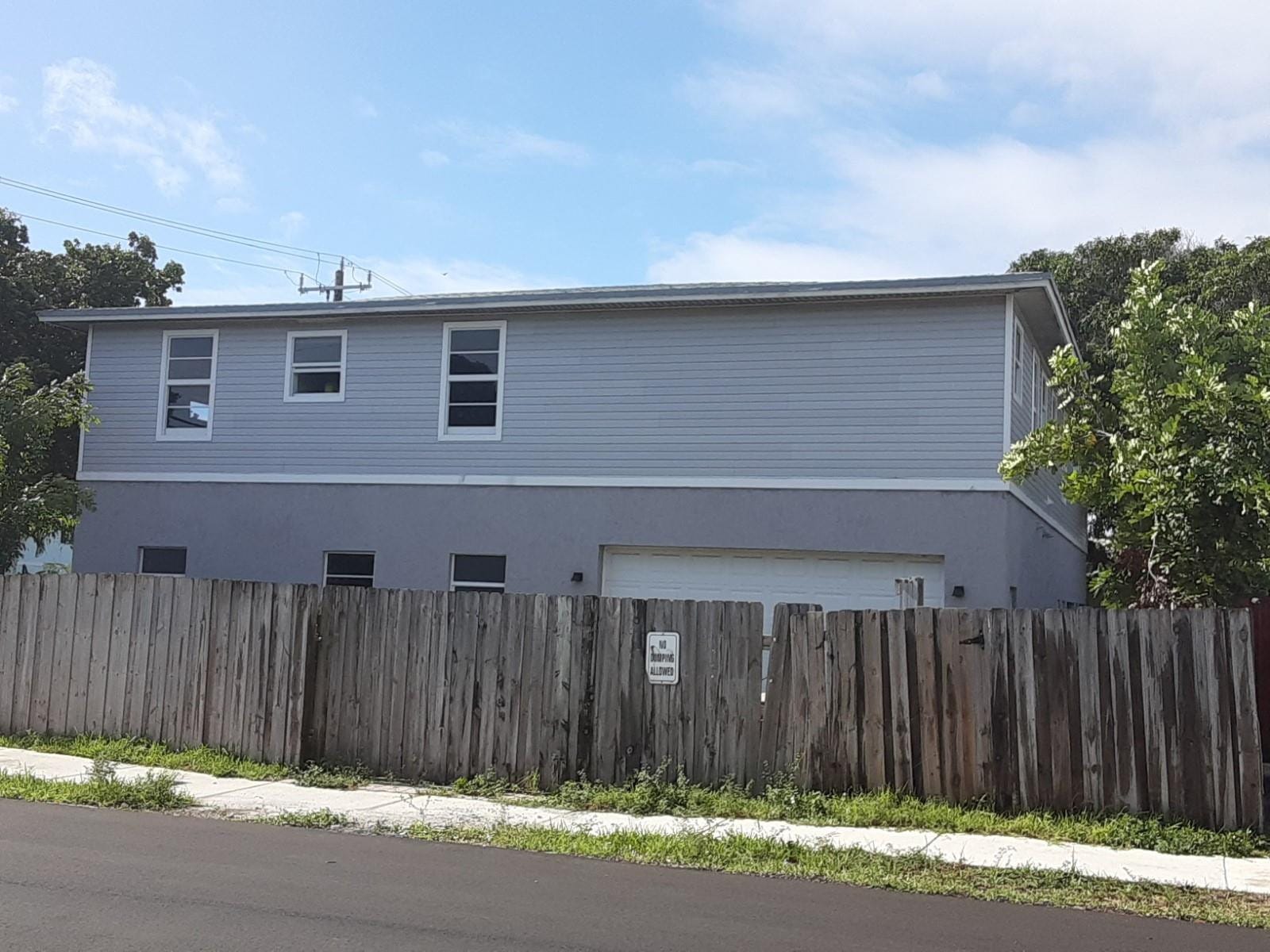 799 NE 34th Court — photo 3