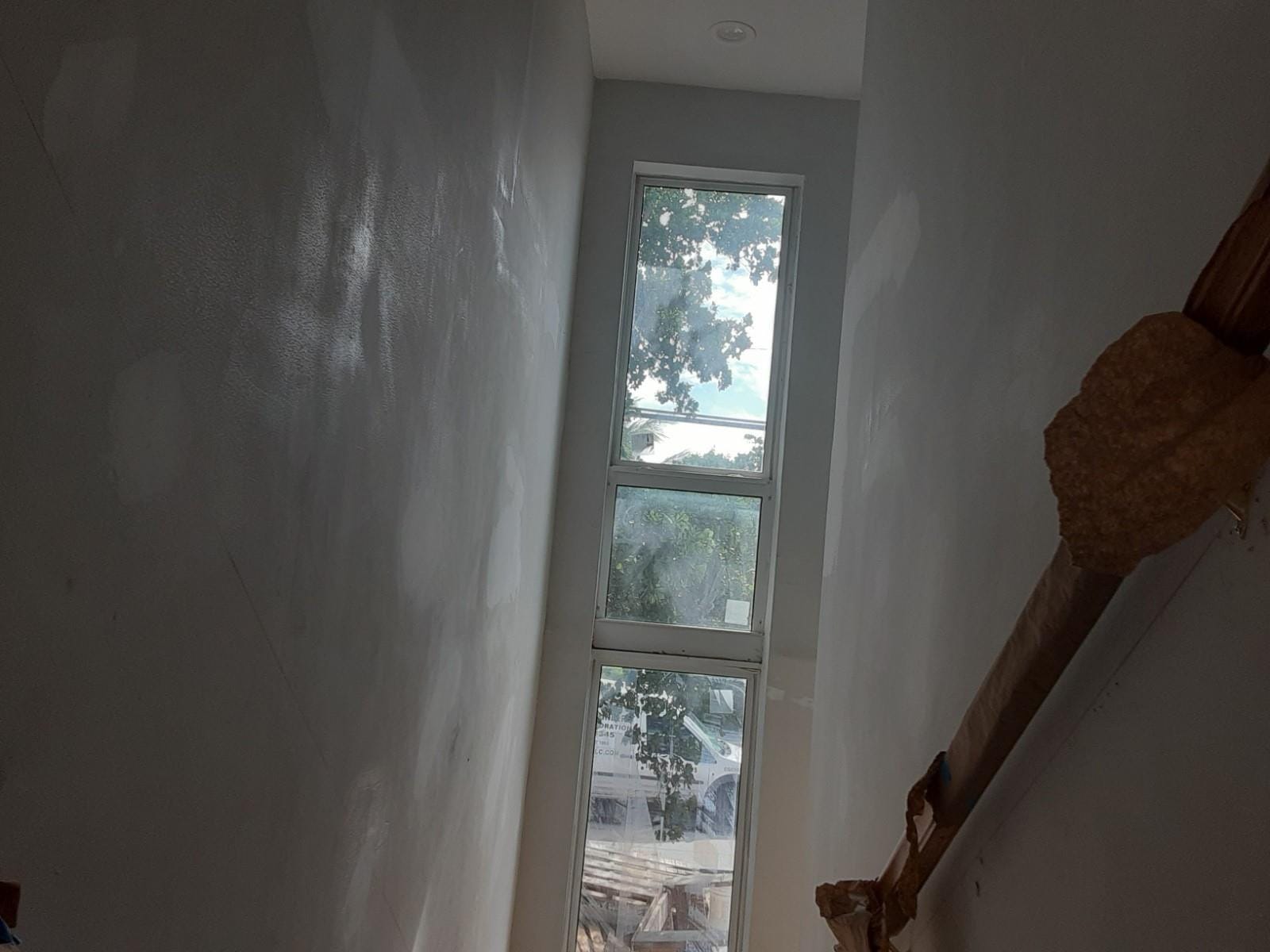 799 NE 34th Court — photo 5